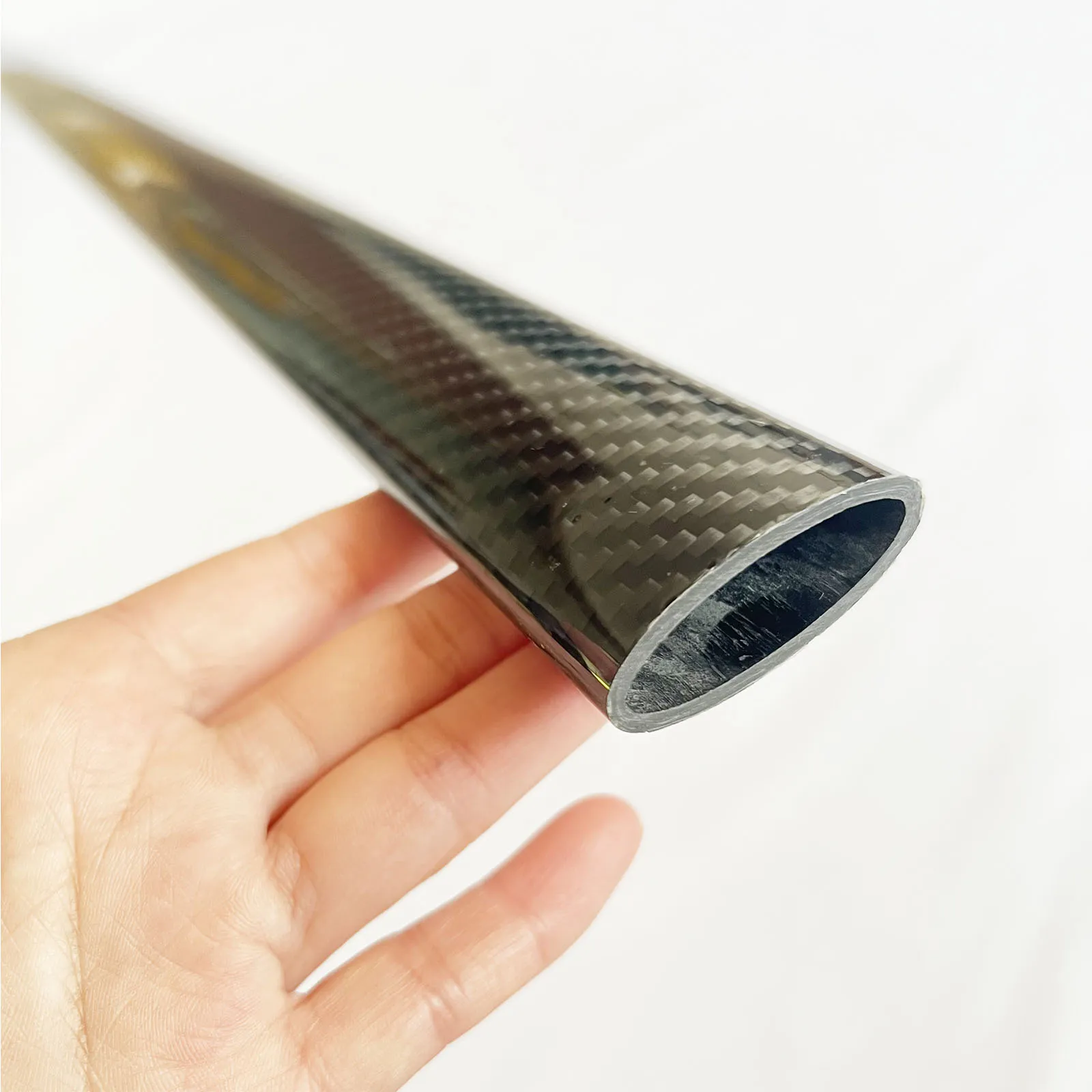 Oval carbon fiber tube